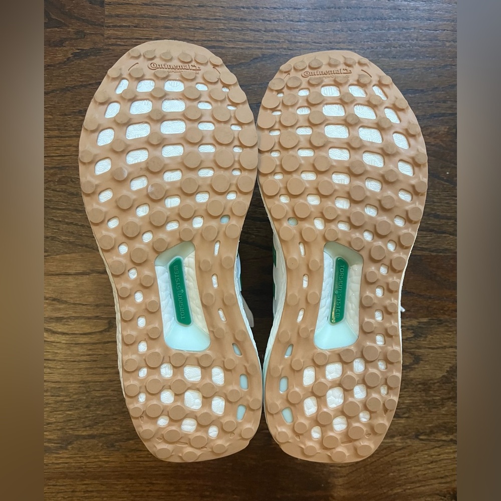 Adidas Women’s UltraBoost 1.0 - Picture 6 of 9